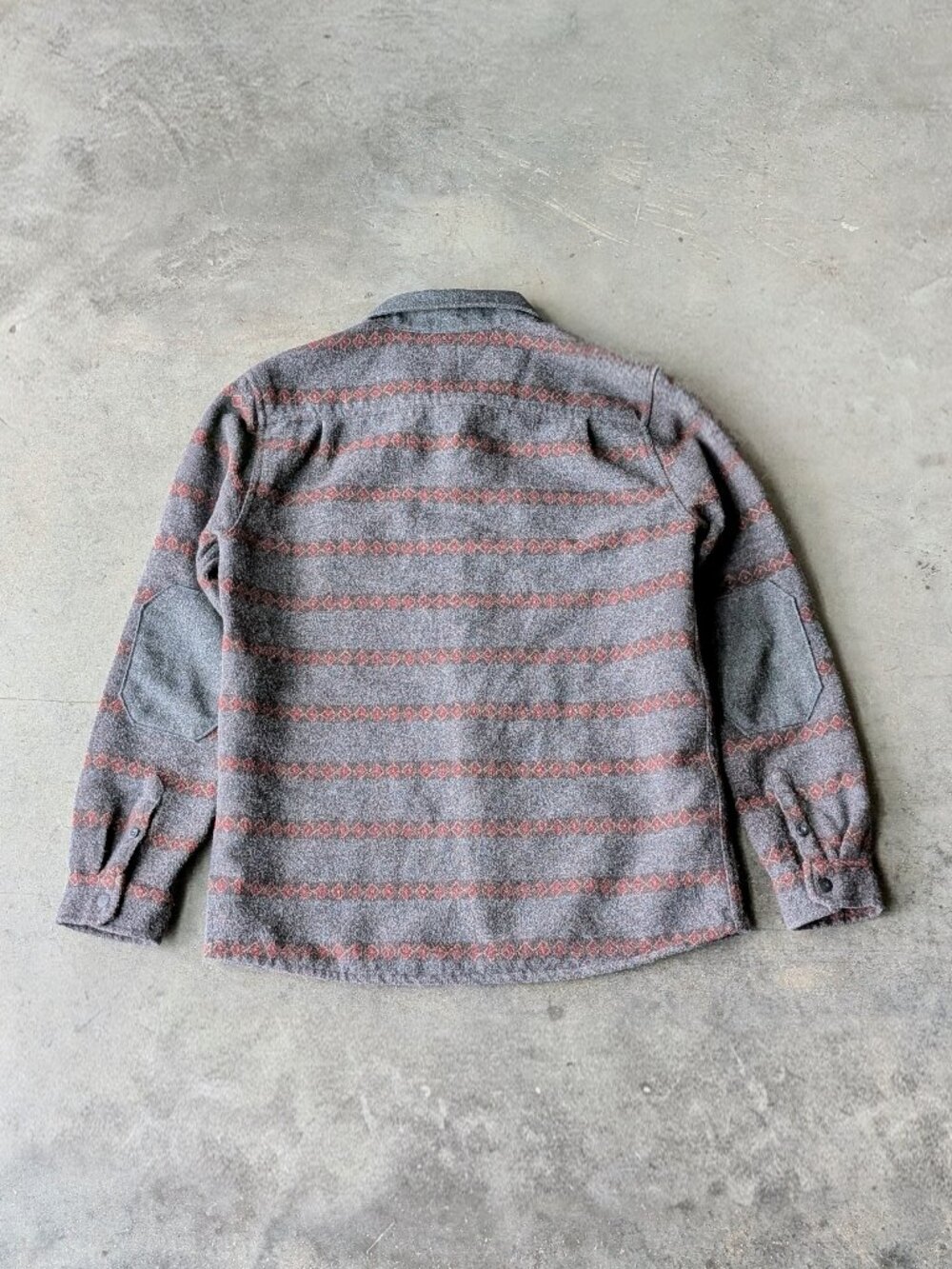 Roark Nordsman Flannel Shirt Jacket Shacket Gray Red Striped Wool Blend medium - Picture 9 of 9
